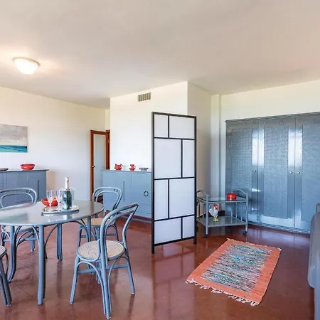 Apartment La Scogliera
